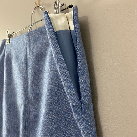 NWT Banana Republic Wool Flannel Pencil Skirt - Picture 5 of 16